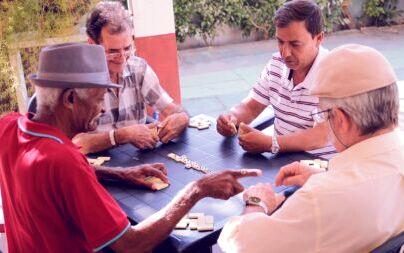 group-of-senior-men-playing-games-outside-e1711084966849-freshblue