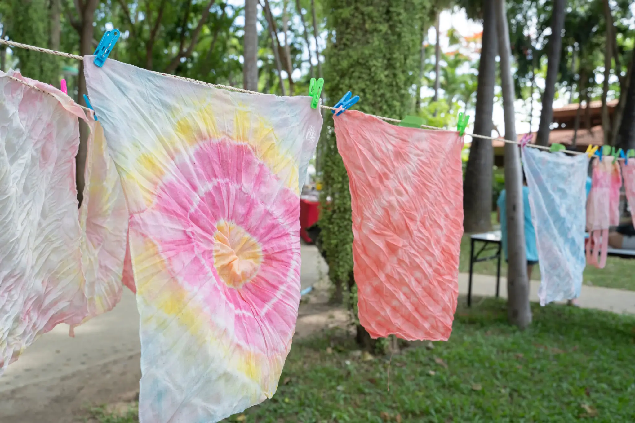 Fabric hanging in tie dye process