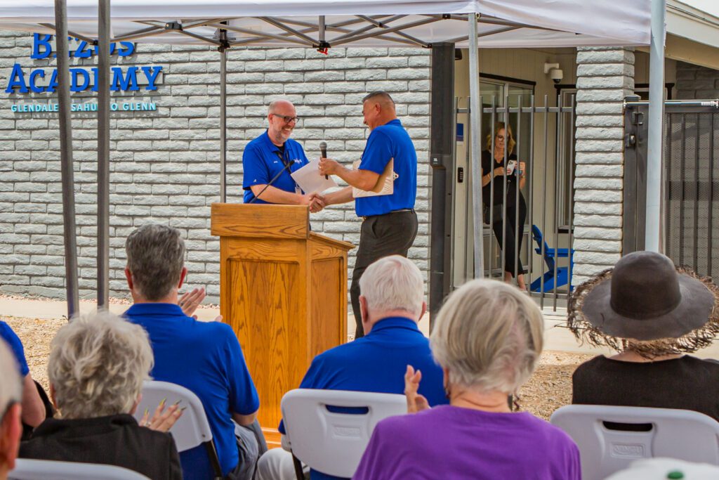 Glendale Mayor Jerry Weiers speaking at Bezos Academy ribbon cutting at Glencroft